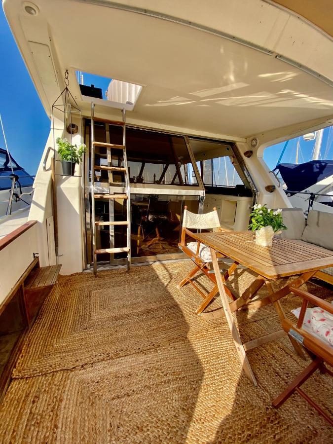 Готель Panaby Houseboat Палермо Екстер'єр фото